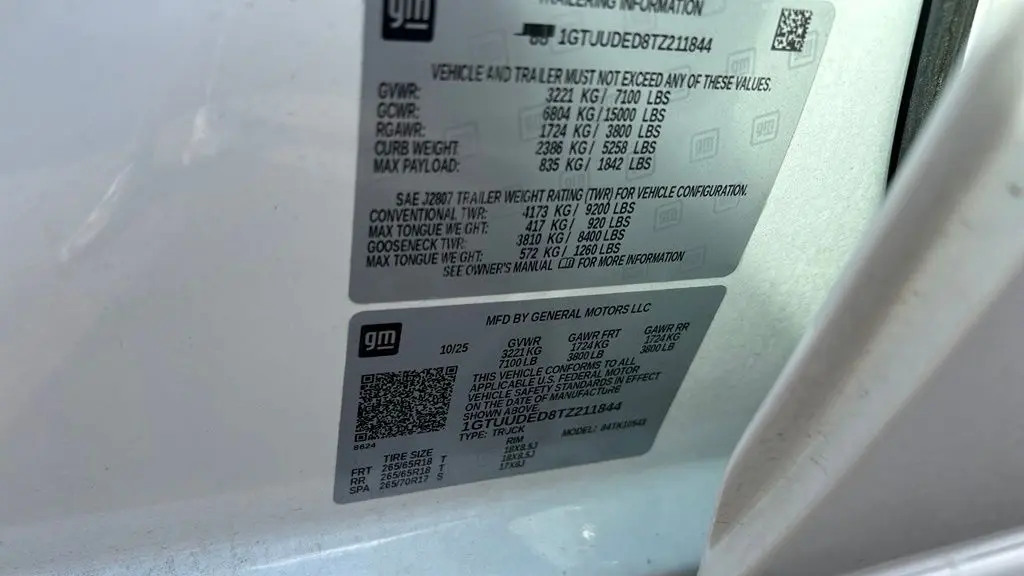 2026 GMC Sierra 1500 SLT