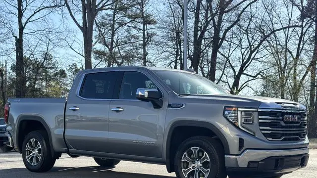 2025 GMC Sierra 1500 SLT