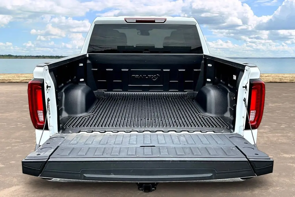 2026 GMC Sierra - $48,250