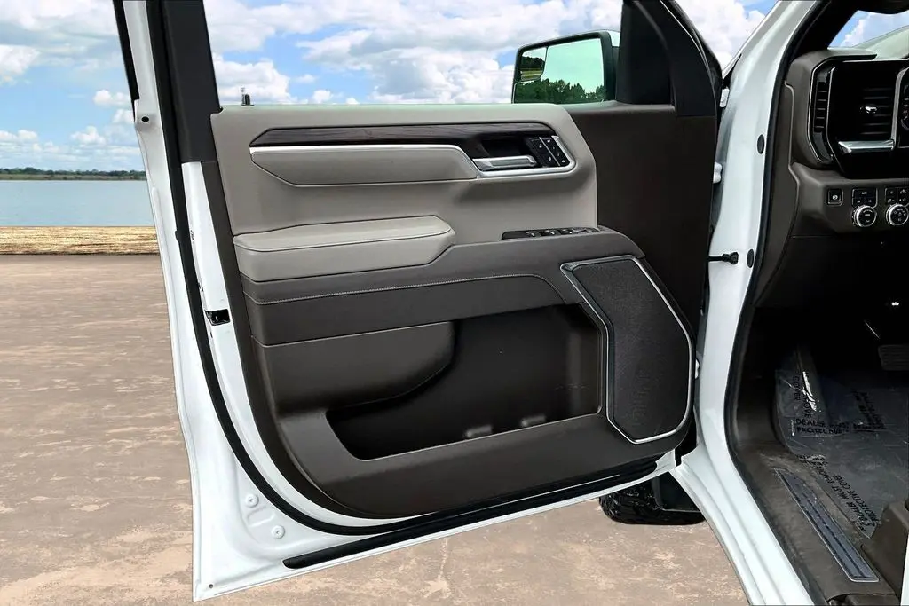 2026 GMC Sierra - $48,250