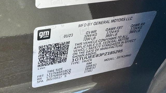 2023 GMC Sierra 1500 AT4
