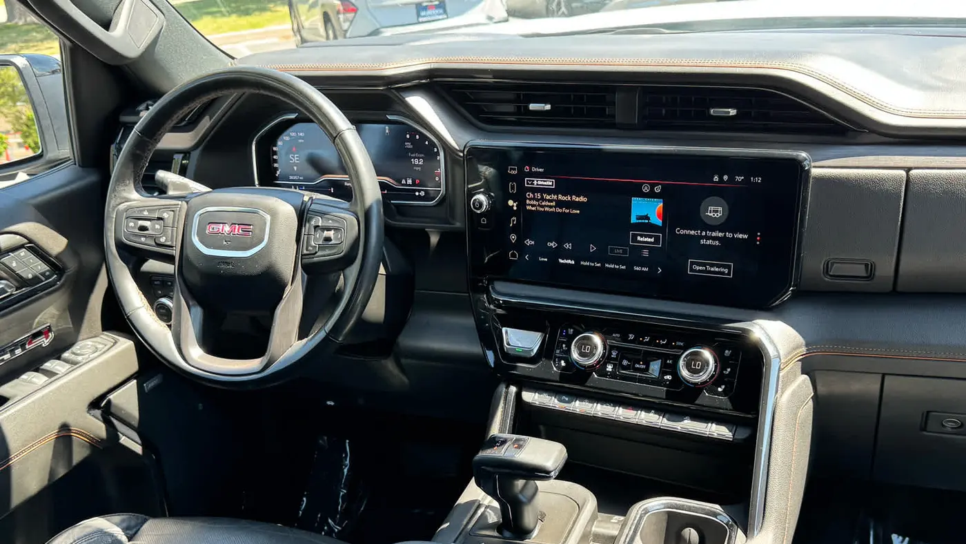 2024 GMC Sierra 1500 AT4