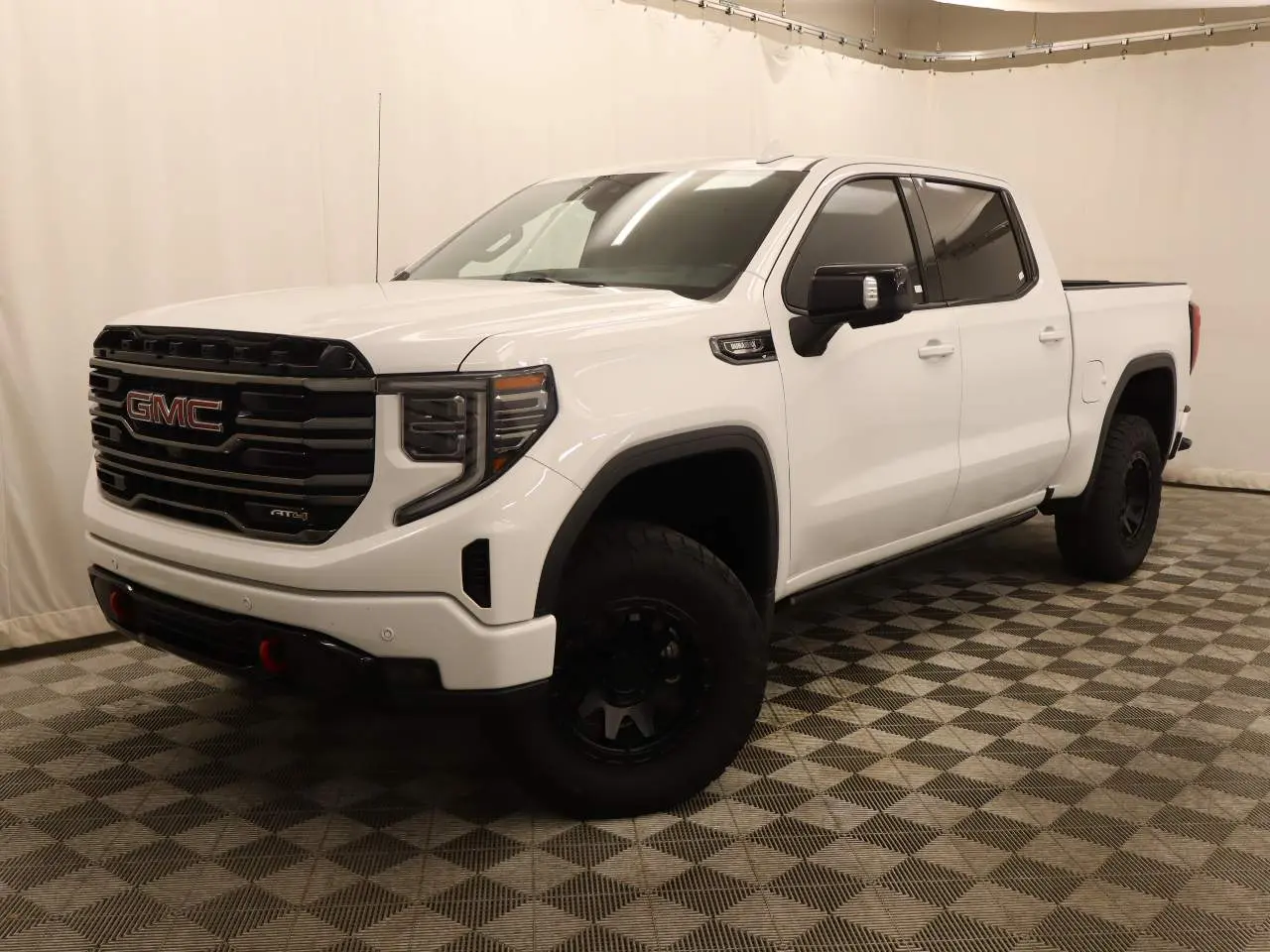 2023 GMC Sierra