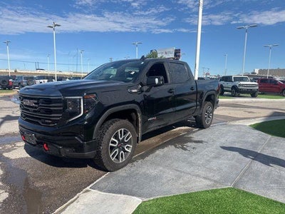 2023 GMC Sierra 1500 4X4 AT4 4DR Crew Cab 6.6 FT. SB