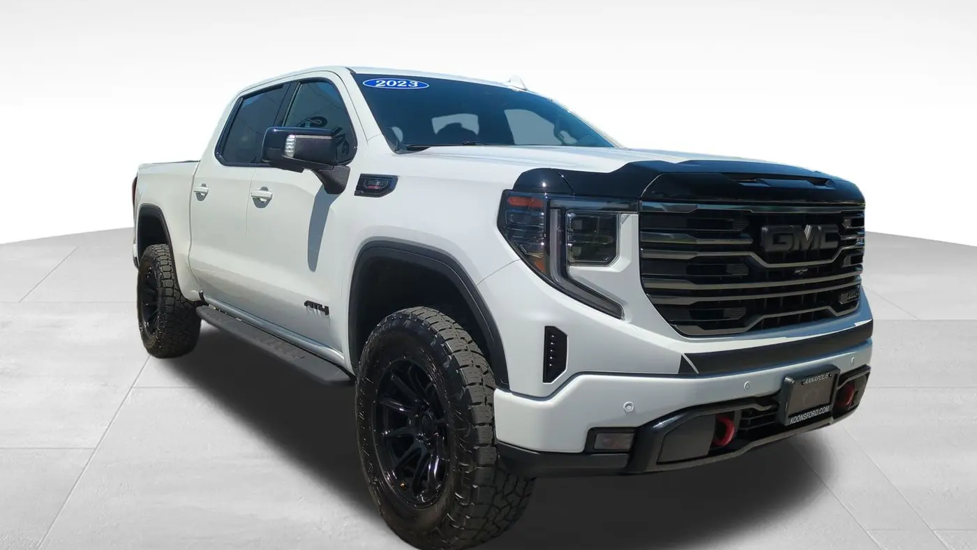 2023 GMC Sierra 1500 AT4