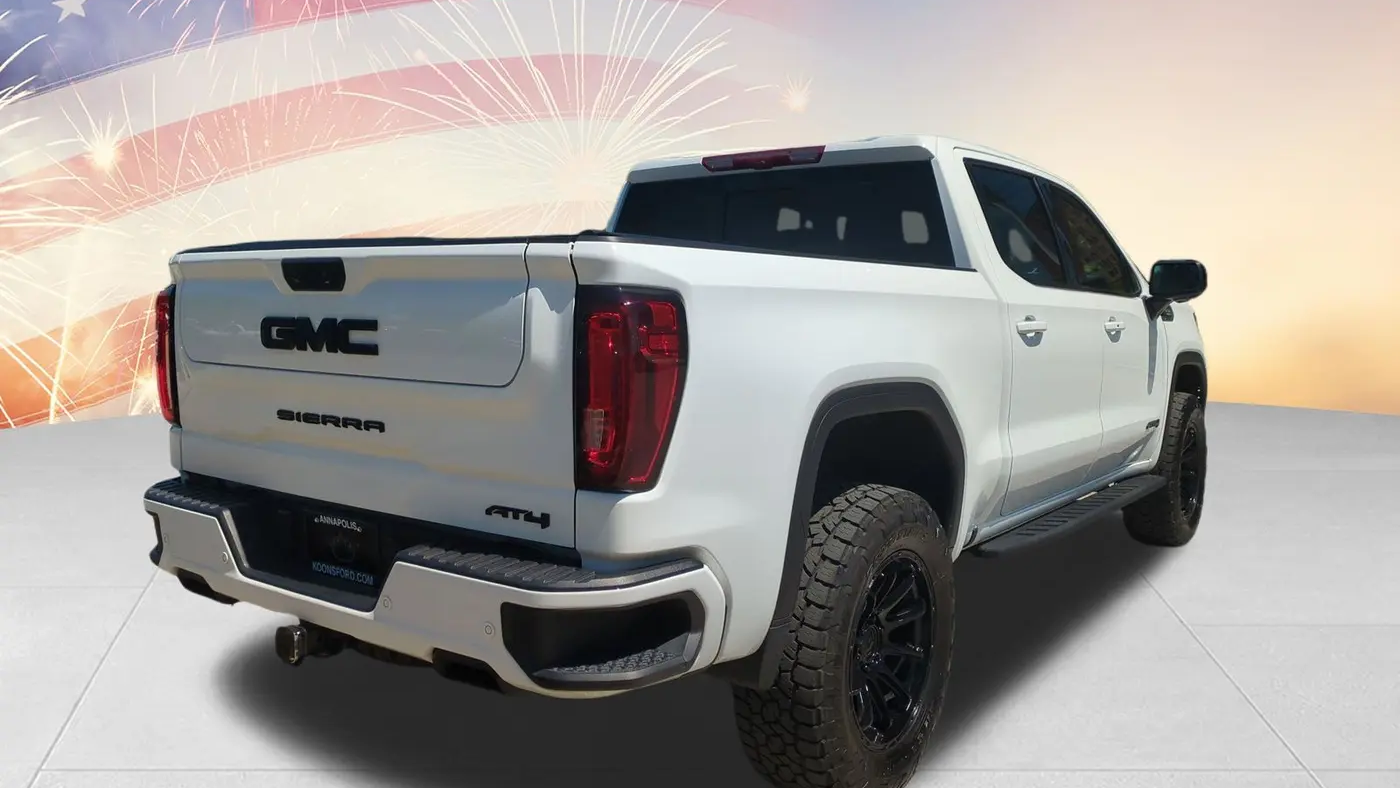 2023 GMC Sierra 1500 AT4