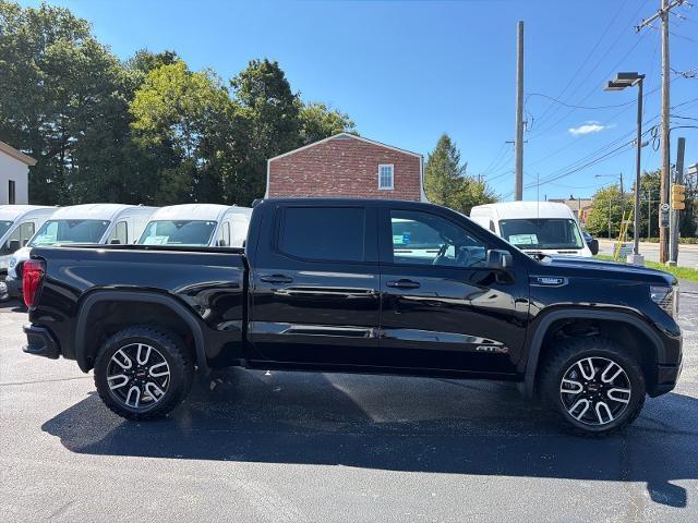 2023 GMC Sierra - $42,995