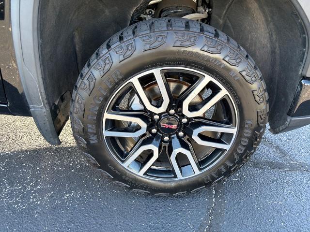2023 GMC Sierra - $42,995