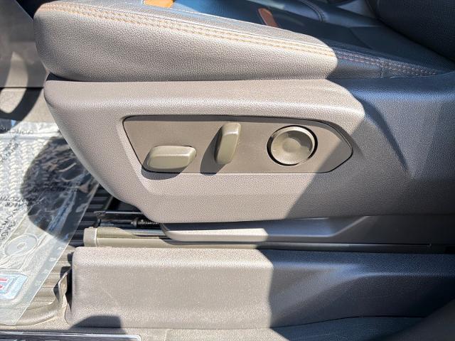 2023 GMC Sierra - $42,995