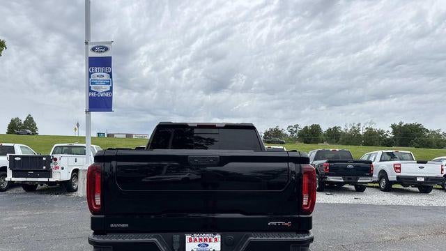 2023 GMC Sierra 1500 AT4