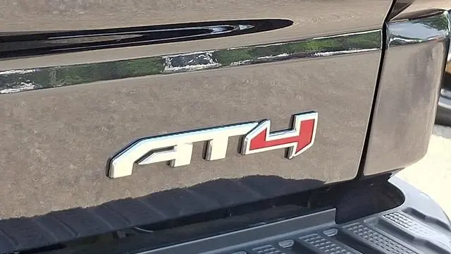 2023 GMC Sierra 1500 AT4