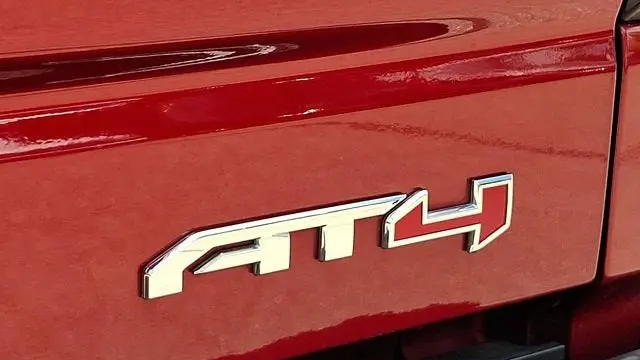 2023 GMC Sierra 1500 AT4