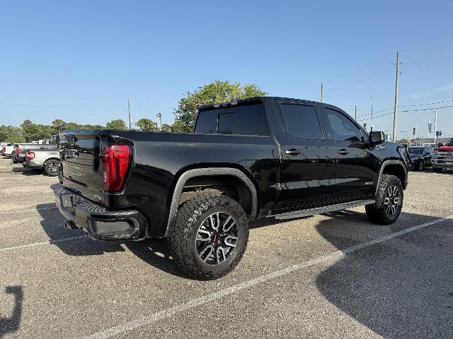 2023 GMC Sierra 1500 AT4 — photo 1 of 28