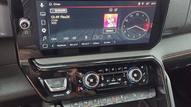 2025 GMC Sierra 1500 AT4