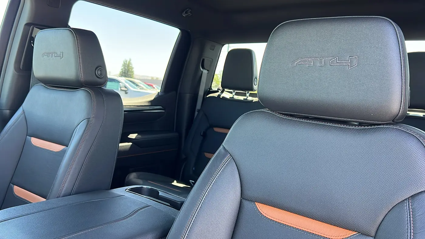 2025 GMC Sierra 1500 AT4
