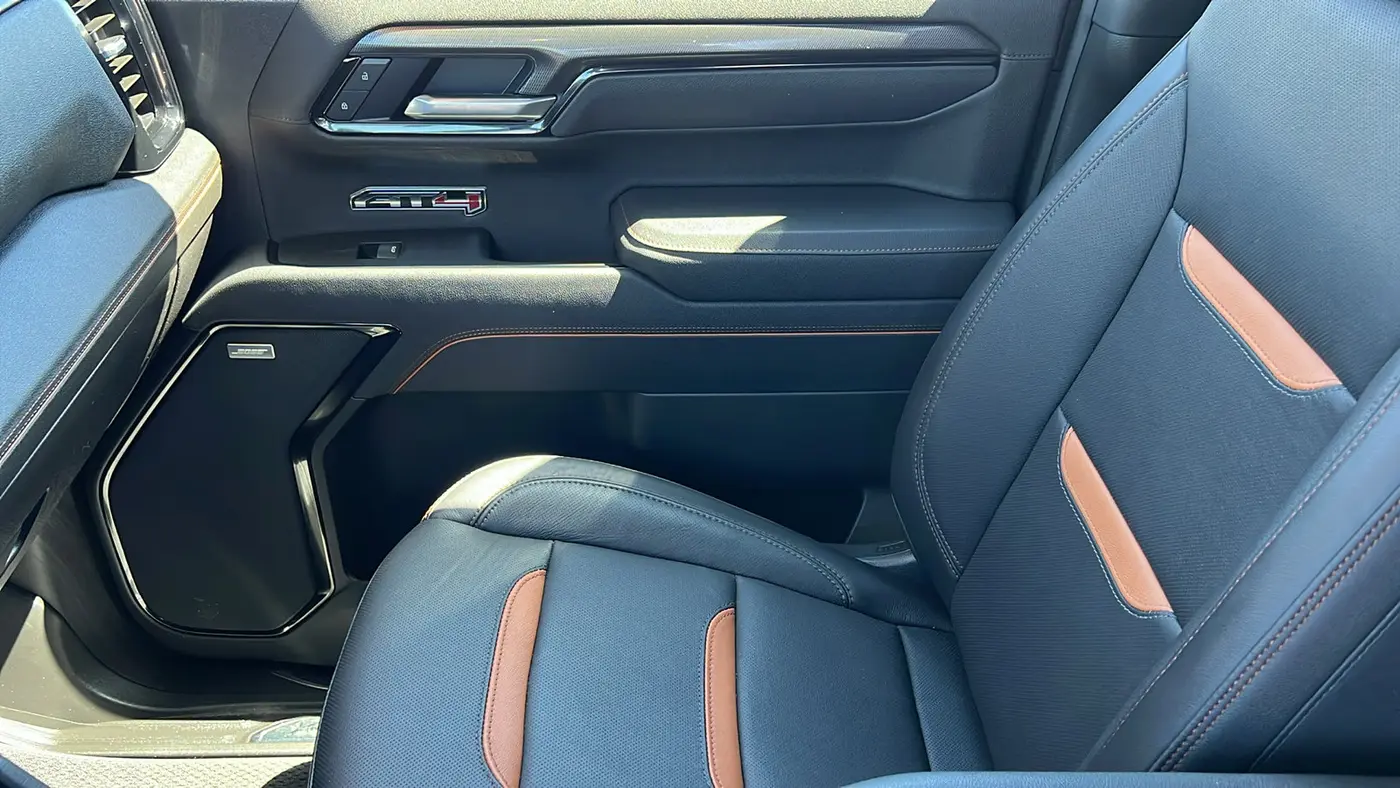 2025 GMC Sierra 1500 AT4