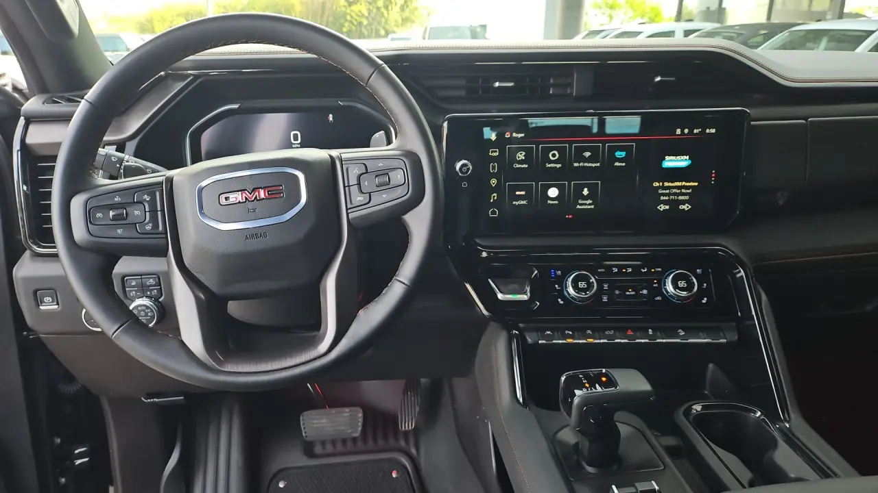 2025 GMC Sierra 1500 AT4