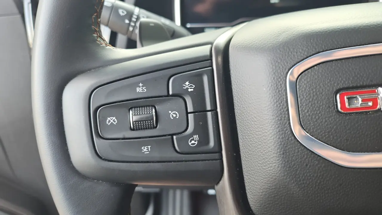 2025 GMC Sierra 1500 AT4