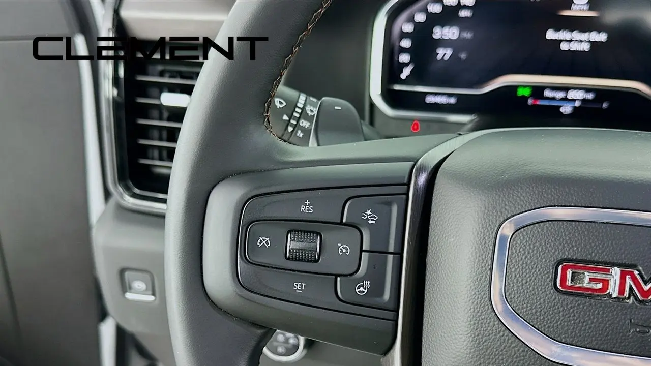 2025 GMC Sierra 1500 AT4