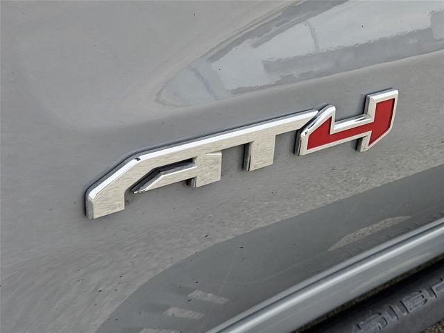 2024 GMC Sierra