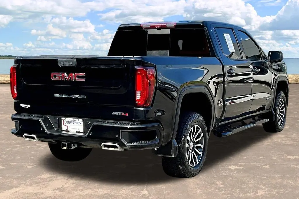 2023 GMC Sierra - $49,998