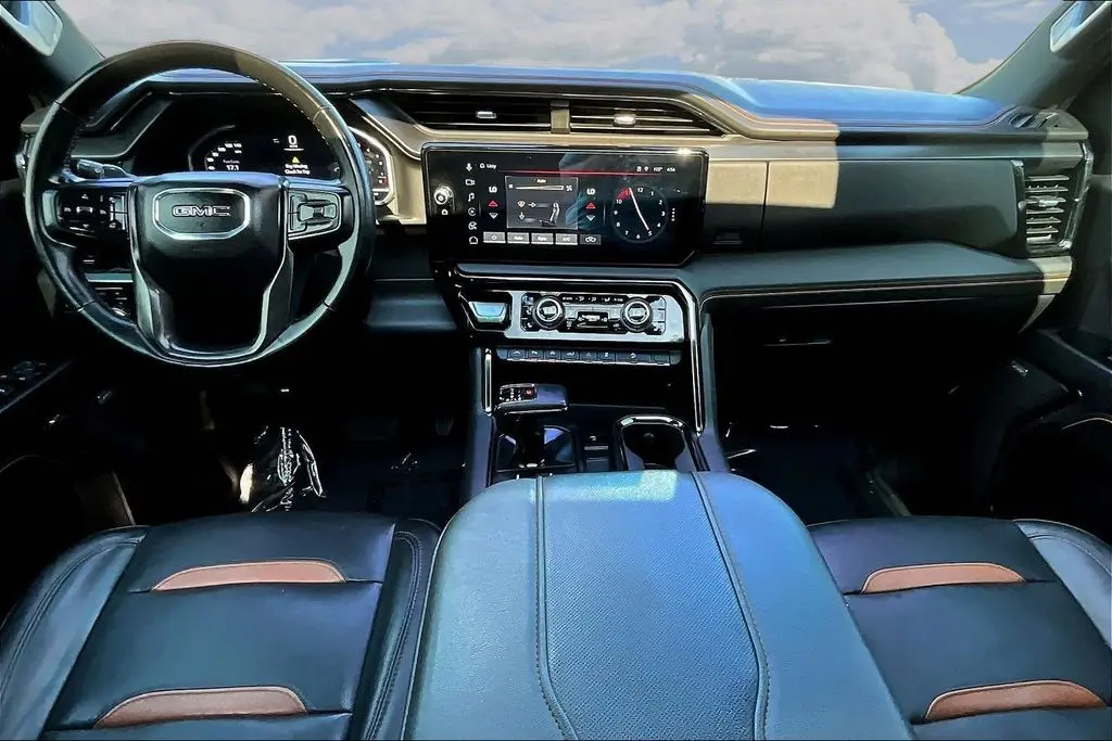 2023 GMC Sierra - $49,998
