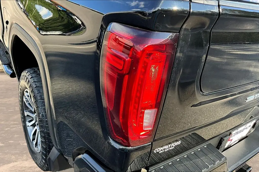 2023 GMC Sierra - $49,998