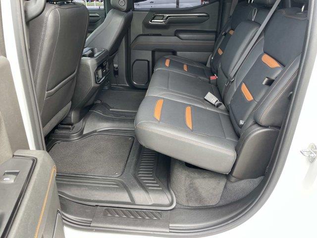 2023 GMC Sierra