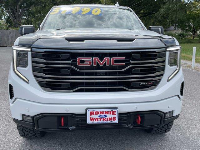 2023 GMC Sierra