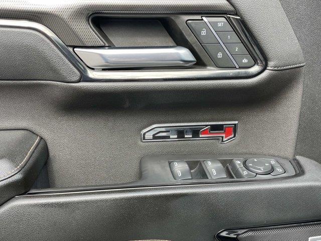 2023 GMC Sierra
