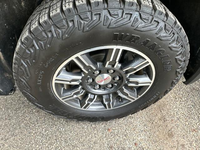 2025 GMC Sierra - $52,000