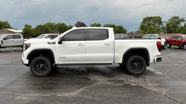 2022 GMC Sierra 1500 AT4