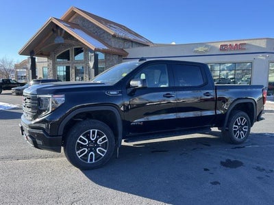 2022 GMC Sierra 1500 4X4 AT4 4DR Crew Cab 5.8 FT. SB