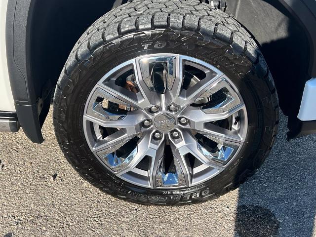 2024 GMC Sierra - $51,900