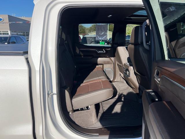2024 GMC Sierra - $51,900