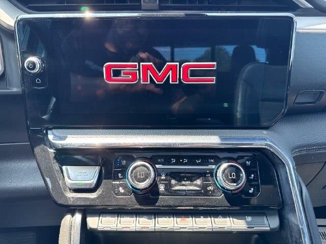 2024 GMC Sierra