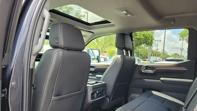 2025 GMC Sierra 1500 Denali