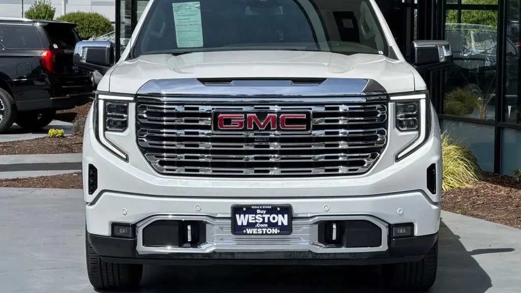 2025 GMC Sierra 1500 Denali