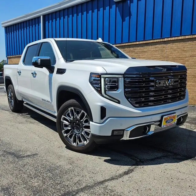 2023 GMC Sierra - $62,495
