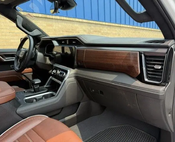 2023 GMC Sierra - $62,495