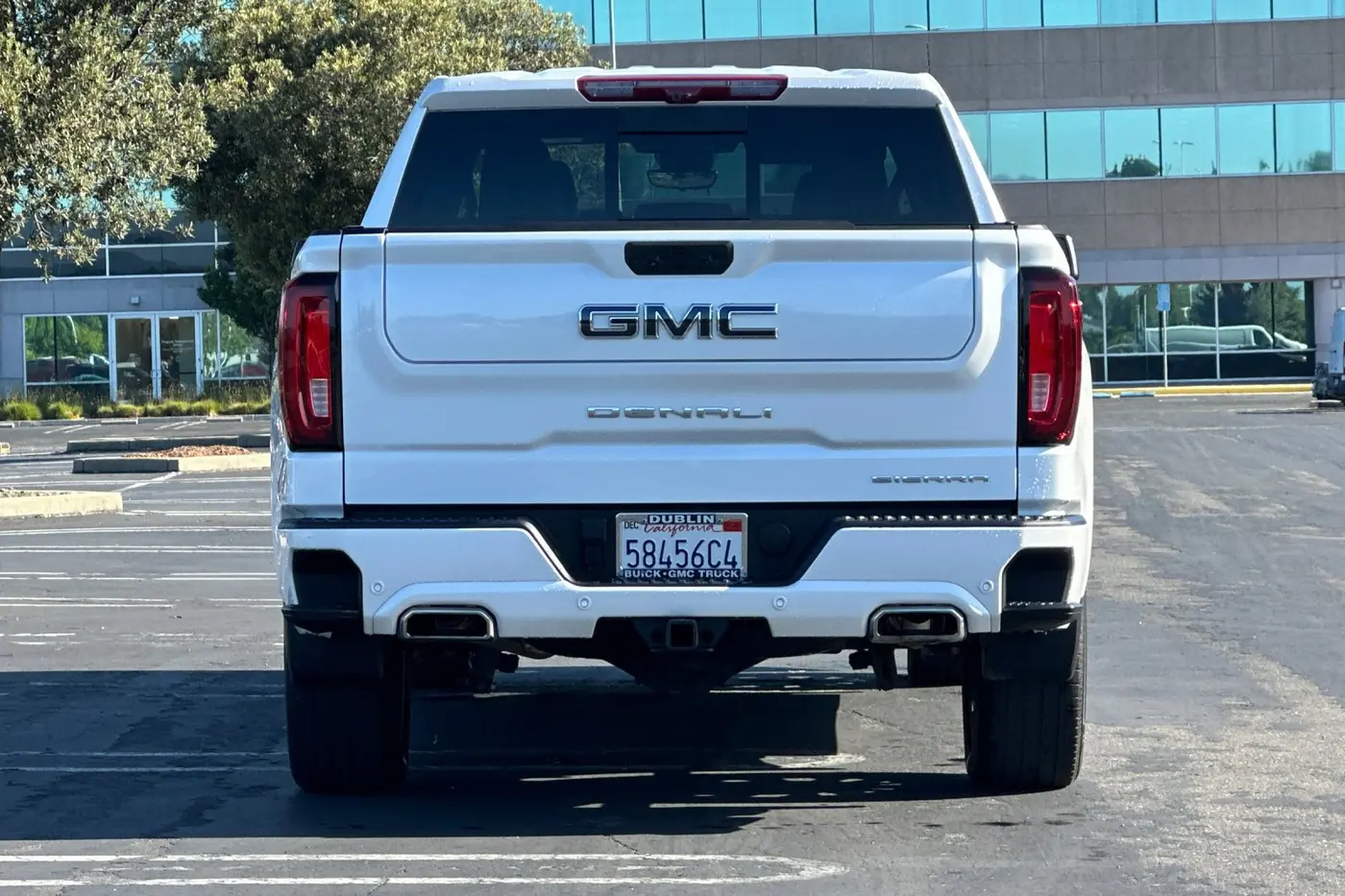 2025 GMC Sierra