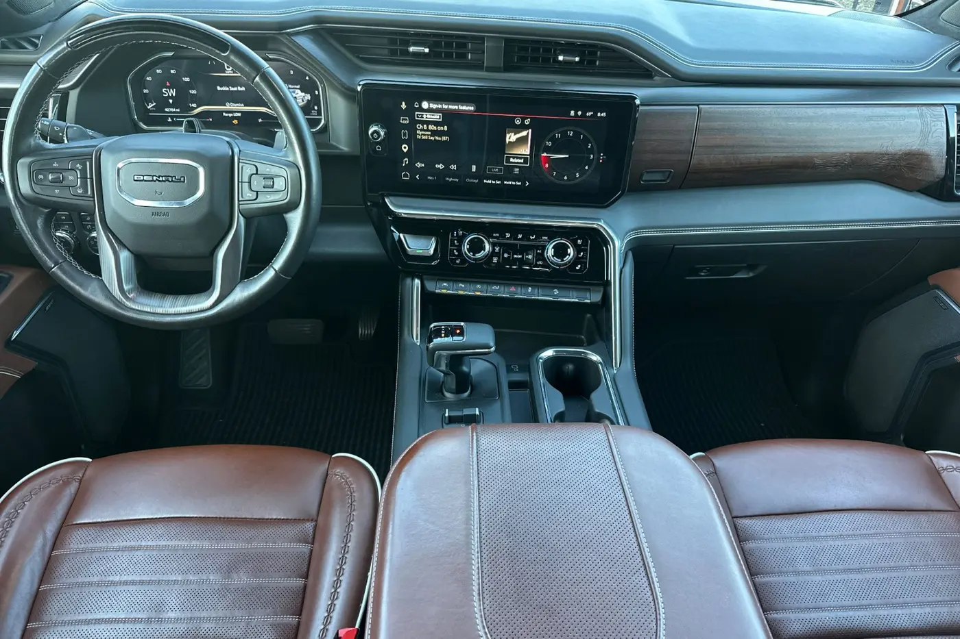 2025 GMC Sierra