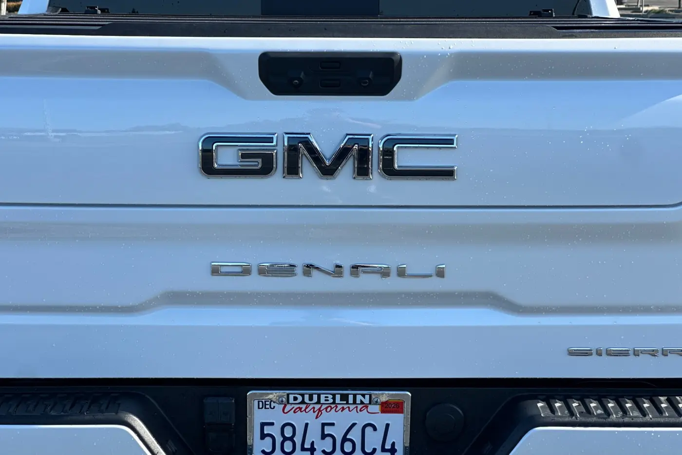 2025 GMC Sierra