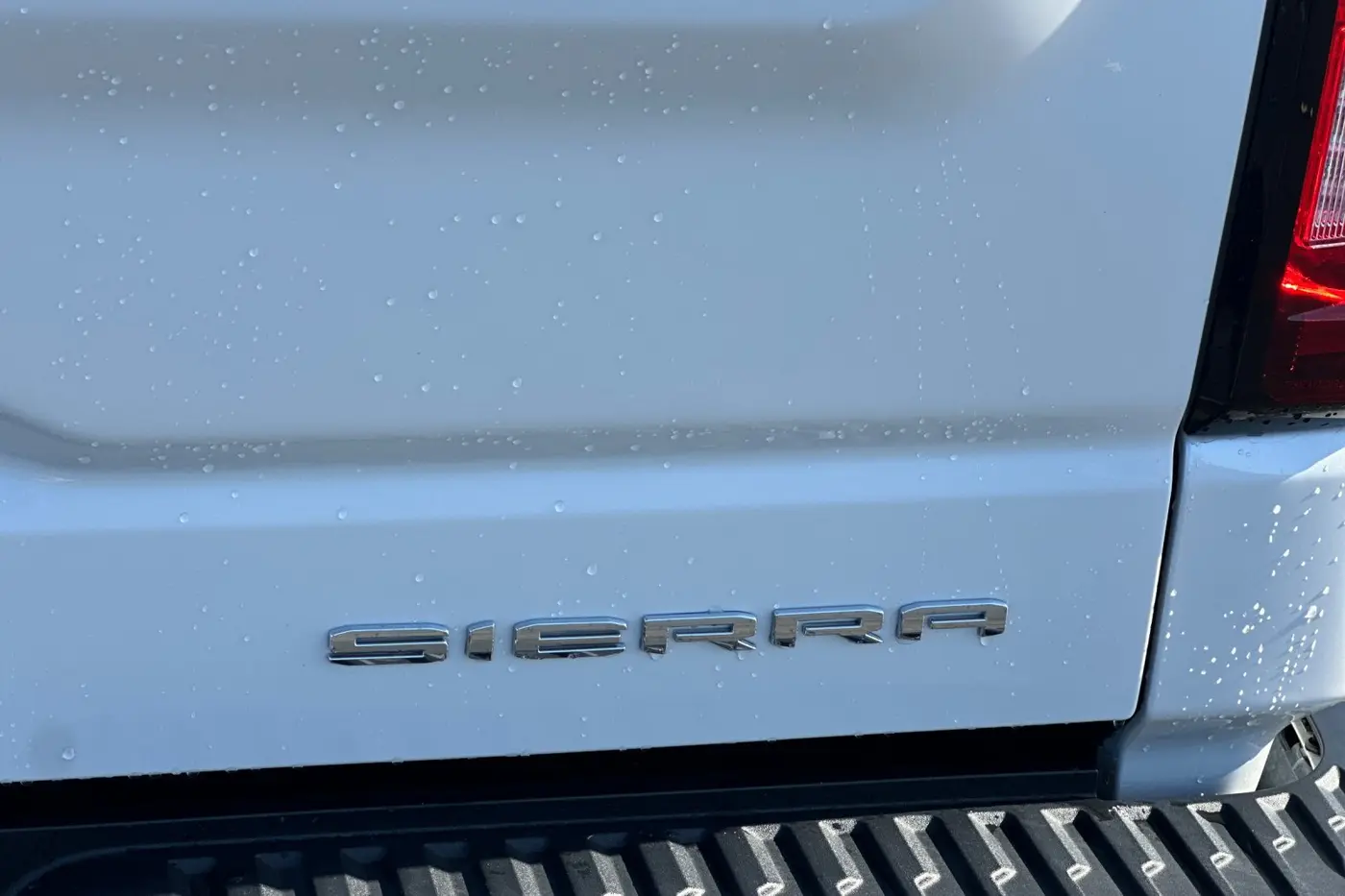 2025 GMC Sierra