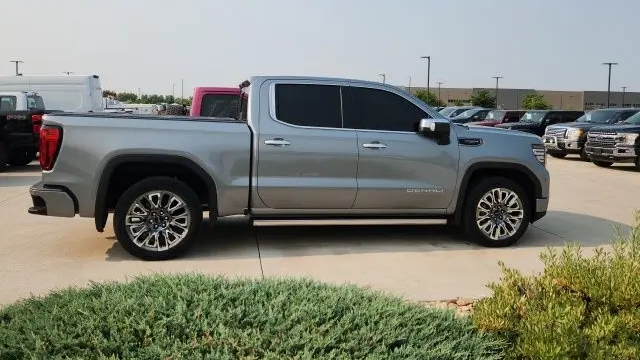 2025 GMC Sierra 1500 Denali Ultimate