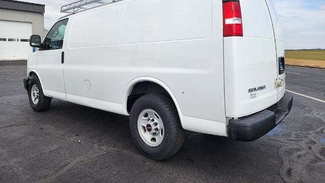 2017 GMC Savana 2500