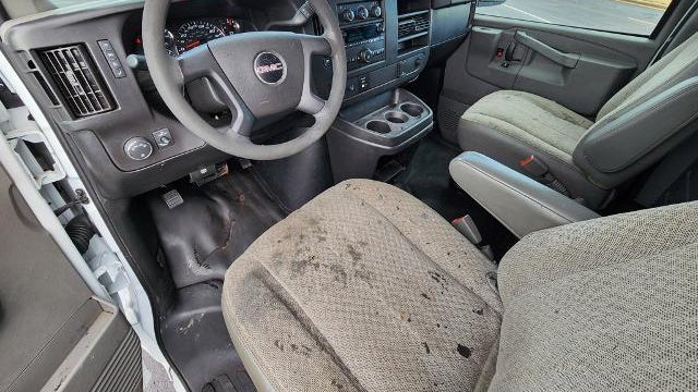 2017 GMC Savana 2500