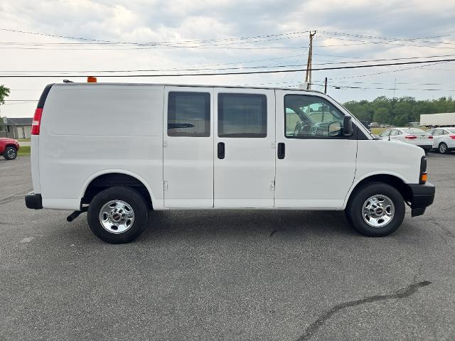 2017 GMC Savana - $22,995