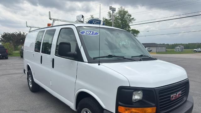 2017 GMC Savana 2500
