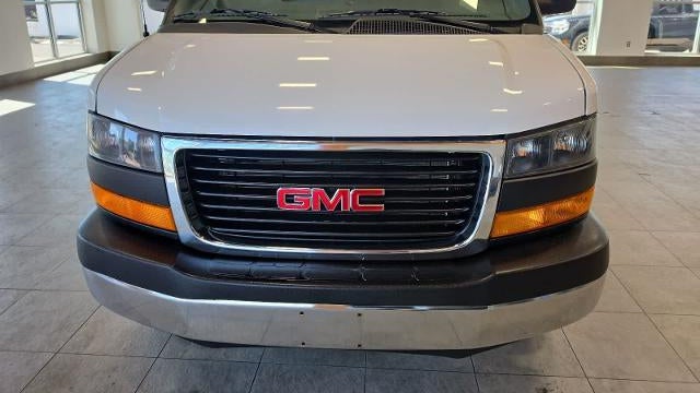 2023 GMC Savana 2500